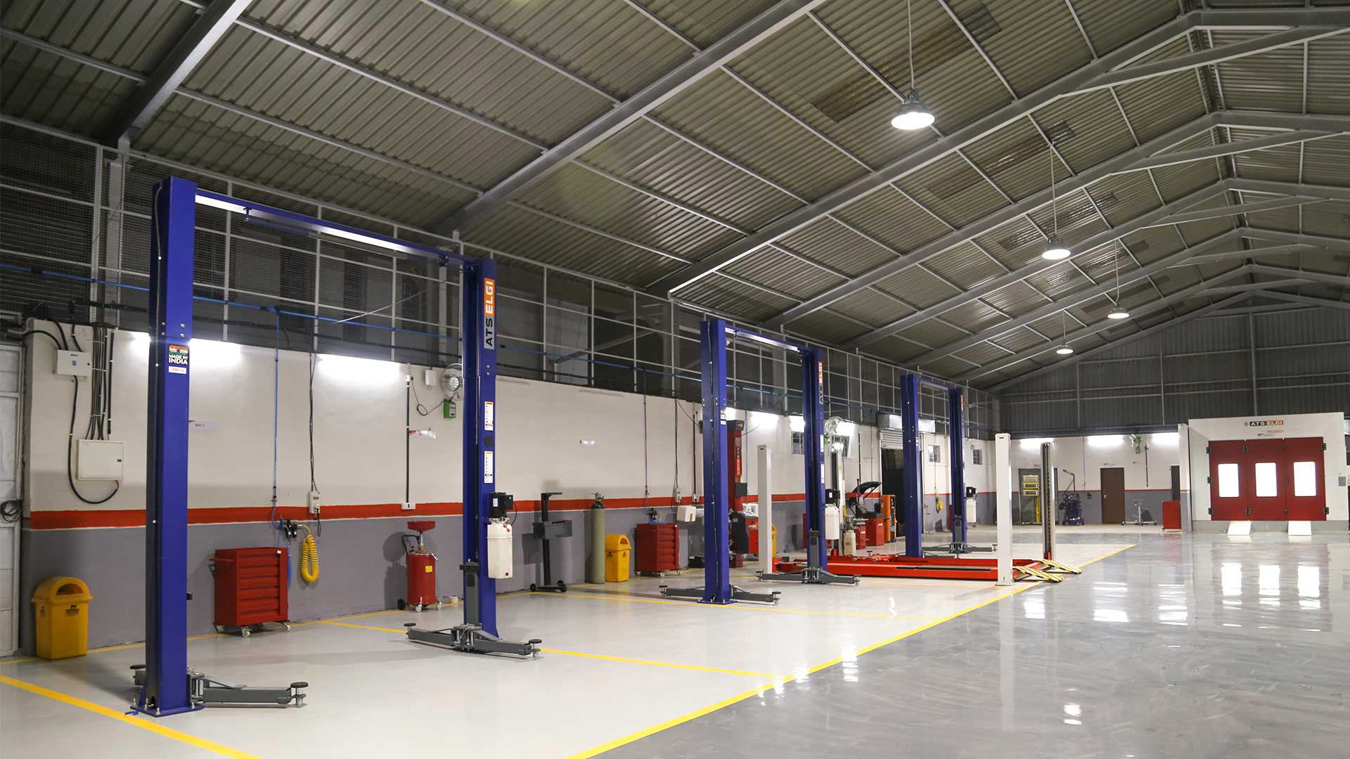 Shiv Mahindra Service Center